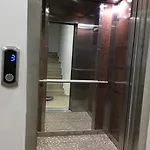 Apartment Yat2
